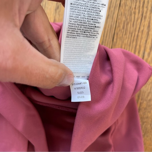 Athleta Transcend Stash Crop Straight Leg Leggings 533441 Multiple Sizes NWOT - Picture 9 of 9